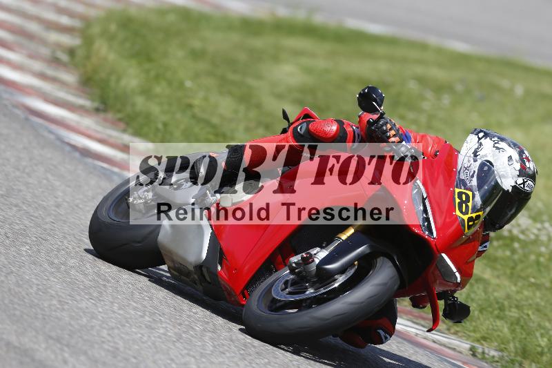 Archiv-2025/15 13.05.2025 Max Racing ADR/Gruppe rot/88